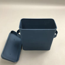 Load image into Gallery viewer, Blue Metal Sugar Canister with Handles (6x6x3)
