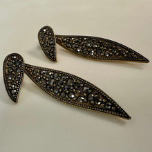 Load image into Gallery viewer, Antiqued Goldtone Gunmetal Crystal Layered Leaves Earrings (2.5")
