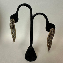 Load image into Gallery viewer, Antiqued Goldtone Gunmetal Crystal Layered Leaves Earrings (2.5")
