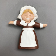 Load image into Gallery viewer, Hand Made Ceramic Pilgrim &amp; American Indian Set of 4 (8")
