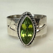 Load image into Gallery viewer, Sterling Peridot Ring sz 5
