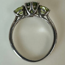 Load image into Gallery viewer, Sterling Peridot Ring sz 5.5
