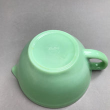 Load image into Gallery viewer, Vintage Anchor Hocking Fire King Oven Ware Jadeite Batter Bowl 1950’s (4x7)
