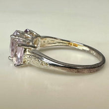 Load image into Gallery viewer, Sterling Pale Amethyst Ring sz 6
