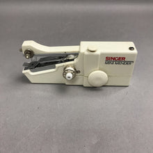 Load image into Gallery viewer, Singer Mini-Mender Hand-Held Mechanical Sewing Machine (3x7x2)
