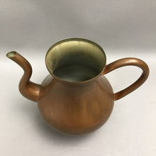 Load image into Gallery viewer, Vintsge Tagus Copper Teapot Made in Portugal (No Lid) (6")
