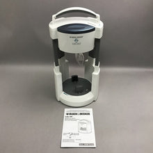 Load image into Gallery viewer, New Black &amp; Decker Lids Off Automatic Jar Opener One Easy Touch Open (9")
