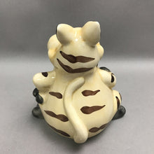 Load image into Gallery viewer, Smiling Big Teeth Curious Cat Ceramic Coin Bank (6”)
