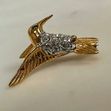 Load image into Gallery viewer, Vintage Krementz Gold Plated Clear Crystal Crested Hummingbird Brooch Pin (1")
