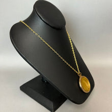Load image into Gallery viewer, Vintage Bicentennial 1776 Goldtone Medallion Necklace (24")
