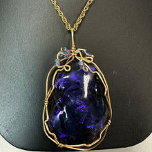 Load image into Gallery viewer, Artisan Purple Dichroic Art Glass Goldtone Wire-Wrapped Pendant on 22" Chain (2.5")

