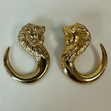 Load image into Gallery viewer, Vintage Bassani Style Goldtone Lion Earrings (1.75")
