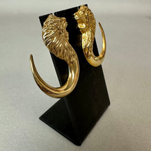 Load image into Gallery viewer, Vintage Bassani Style Goldtone Lion Earrings (1.75")
