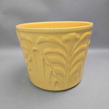 Load image into Gallery viewer, Haeger Yellow Planter / Jardiniere Pot #150 (7x8.5)
