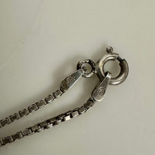 Load image into Gallery viewer, Vintage Irish Sterling Blessed Mother Connemara Marble Pendant on 24" Chain (1.25")
