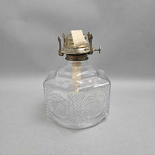 Load image into Gallery viewer, LampLight Farms "Horse &amp; Buggy" Oil Lamp Base (~7x5x5)

