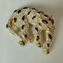 Load image into Gallery viewer, Vintage Goldtone Rhinestone Enamel Red Eye Leopard Brooch Pin (2")
