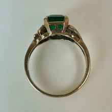 Load image into Gallery viewer, Vintage 10K Gold Green Paste Stone Ring sz 5 (1.8g)
