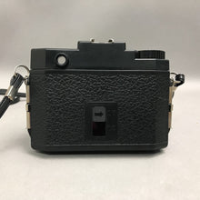 Load image into Gallery viewer, Vintage Holga 120S Film Camera (4x6x3)
