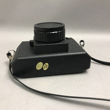 Load image into Gallery viewer, Vintage Holga 120S Film Camera (4x6x3)
