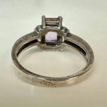 Load image into Gallery viewer, Sterling Amethyst Ring sz 6
