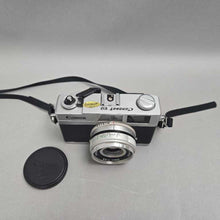 Load image into Gallery viewer, Canon Canonet 28 35mm Film Camera (3x5x2.75)
