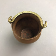 Load image into Gallery viewer, Vintage Small Copper Cauldron with Brass Handle (4")
