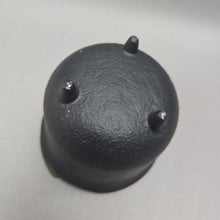 Load image into Gallery viewer, Miniature Cast Iron Kettle (3.25x4x4)

