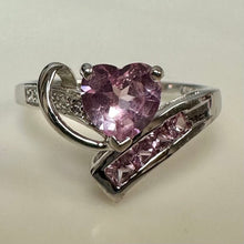 Load image into Gallery viewer, 10K White Gold Pink Topaz Ring sz 7 (2.2g)
