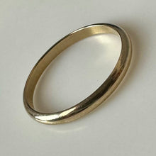 Load image into Gallery viewer, 10K Gold Wedding Band Ring sz 7 (0.9g)
