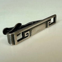 Load image into Gallery viewer, Vintage Swank Sterling Tie Clip (1.5")
