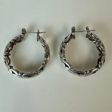 Load image into Gallery viewer, Vintage Sterling Filigree Scroll Hoop Earrings (1")
