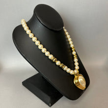 Load image into Gallery viewer, Vintage Napier Goldtone Faux Pearl Necklace (25")
