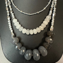 Load image into Gallery viewer, J Jill Cascading Agate Beaded Necklace (16")
