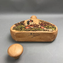 Load image into Gallery viewer, Native Indian Hand Painted Decanter with Stopper (10")
