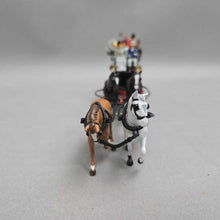 Load image into Gallery viewer, Matchbox Models of Yesteryear 1820 Passenger Coach &amp; Horses Special Edition (3.25x9x2)
