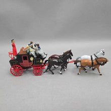 Load image into Gallery viewer, Matchbox Models of Yesteryear 1820 Passenger Coach &amp; Horses Special Edition (3.25x9x2)

