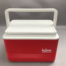 Load image into Gallery viewer, Igloo Polar Six Cooler Lunchbox Vintage Red/White, 6-Pack (10X8)
