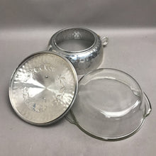Load image into Gallery viewer, Vintage Hammered Aluminum Casserole Dish Holder W/ Lid &amp; Glass Pyrex Bowl (3x8)
