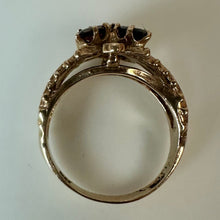 Load image into Gallery viewer, 10K Gold Garnet Diamond Ring sz 6.5 (3.4g)
