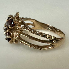 Load image into Gallery viewer, 10K Gold Garnet Diamond Ring sz 6.5 (3.4g)
