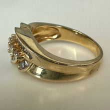 Load image into Gallery viewer, 14K Gold Diamond Ring sz 6.5 (5.5g)
