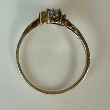 Load image into Gallery viewer, 10K Gold Aquamarine Ring sz 8 (1.3g)

