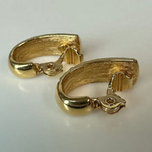 Load image into Gallery viewer, Vintage Monet Goldtone Rhinestone Clip Earrings (1")
