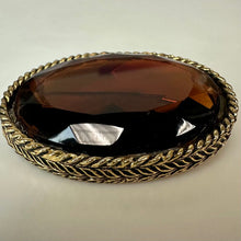 Load image into Gallery viewer, Vintage ART Goldtone Dark Amber Glass Stone Brooch Pin (1.75")
