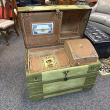 Load image into Gallery viewer, Antique Green Trunk (30x35x21)
