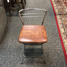 Load image into Gallery viewer, Cosco Stool (32x14x14)
