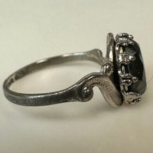 Load image into Gallery viewer, Vintage Sterling Faceted Hematite Ring sz 8
