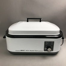 Load image into Gallery viewer, Vintage Nesco 18 Qt Roaster~Roast, Bake, Cook, Steam (24x13x14)
