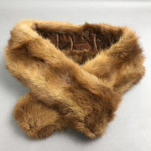 Load image into Gallery viewer, Fur Collar (36")
